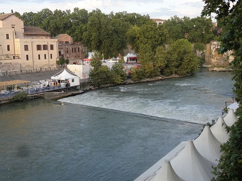 File:2016 Weir Tiber river.jpg