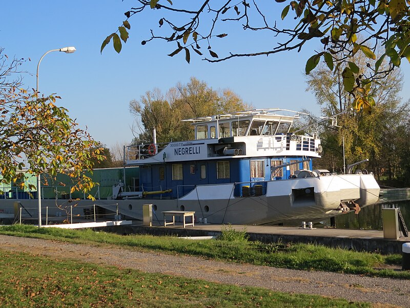 File:2018-10-22 (806) Ship Negrelli (ENI 30000110) in Krems an der Donau, Austria.jpg