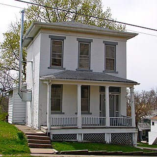 <span class="mw-page-title-main">Joseph Mallet House</span> Historic house in Iowa, United States