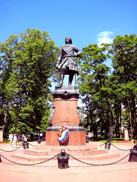 File:444. Kronstadt. Monument to Peter I.jpg
