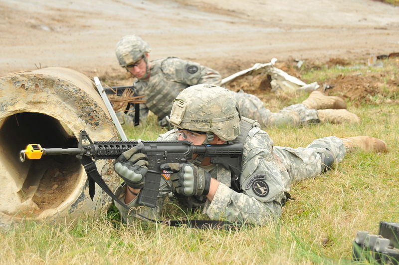 File:529th Regimental Support Company combat medic earn recertification. DVIDS490507.jpg