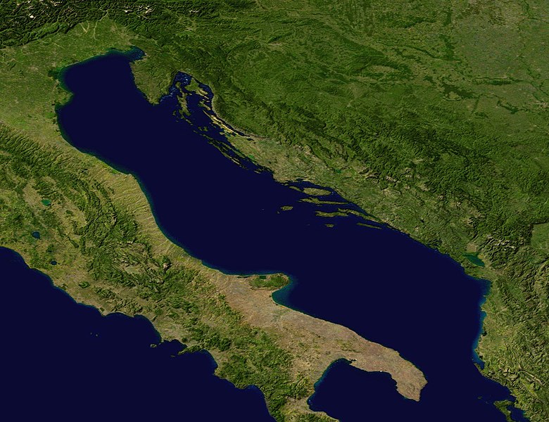 File:Adriatic Sea.jpg - Wikipedia