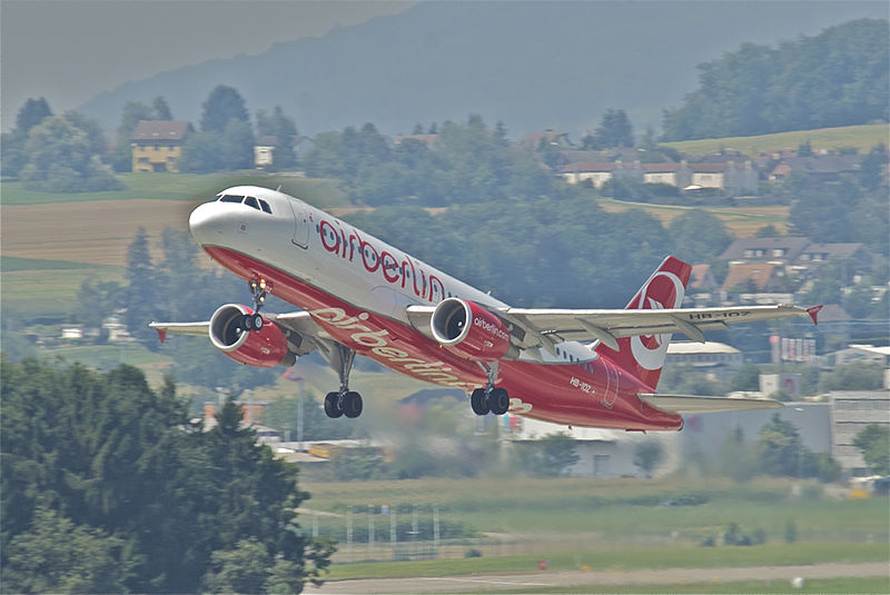 File:Air Berlin Airbus A320-214; HB-IOZ@ZRH;11.08.2012 673af (7761725216).jpg