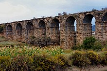 Archivo:Aquädukt_bei_Aspendos(3).jpg