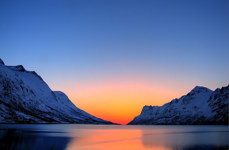 File:Arctic Sunset.jpg