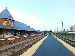 <span class="mw-page-title-main">Arlington Heights station</span> Railroad station in Arlington Heights, Illinois, US