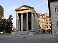 Templum Romae et Augusti ad Pula