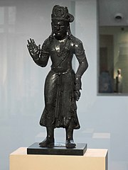 Bronze statue of Avalokiteśvara Bodhisattvafrom Gandhara. 3rd–4th century.