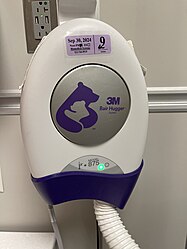 Image of Bair Hugger Model 875 in hospital room