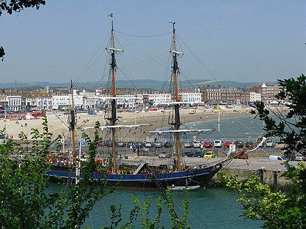 "Earl of Pembroke" in Weymouth