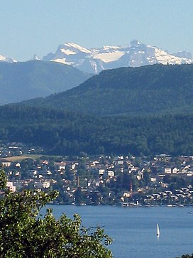 Berge von Balgrist aus.JPG