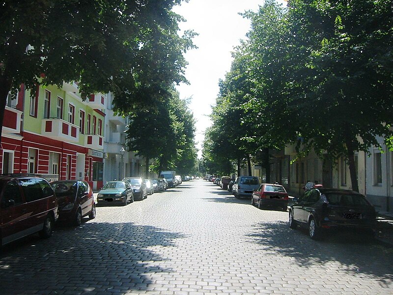 File:Berlin-Neukölln Altenbraker Straße.jpg