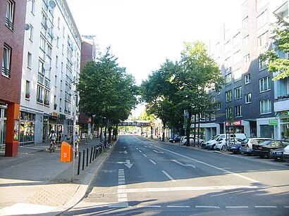 So kommt man zu der Elsenstraße mit den Öffentlichen - Mehr zum Ort Hier