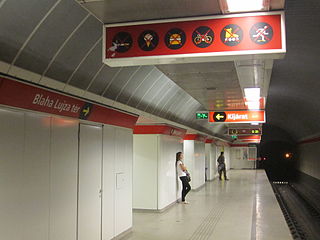 <span class="mw-page-title-main">Blaha Lujza tér metro station</span> Budapest metro station