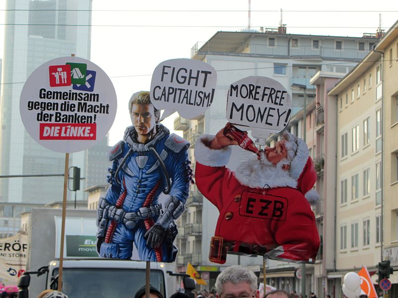 File:Blockupy 2014 Protestfiguren.jpg