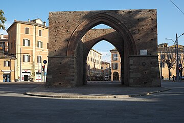 File:Bologna_Porta_Maggiore_262.jpg