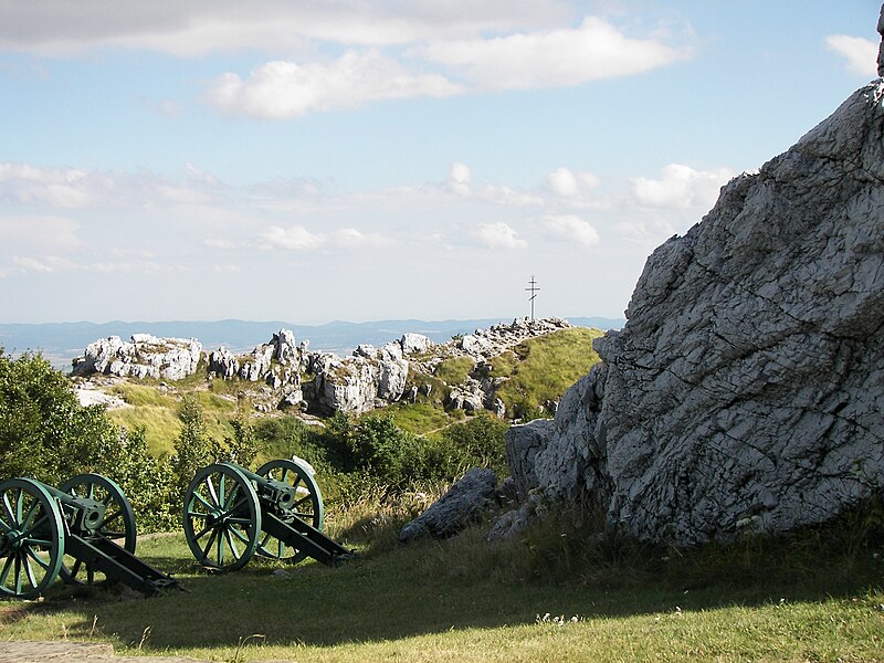 Файл:Bulgaria Shipka-04.JPG