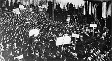 German Revolution, Kiel, 1918 Bundesarchiv Bild 183-R72520, Kiel, Novemberrevolution, Matrosenaufstand.jpg
