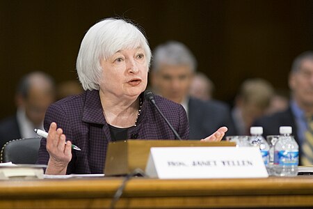 ФРС не планирует повышать процентную ставку — Викиновости