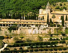 The cells of the monastery Cartuja1.JPG