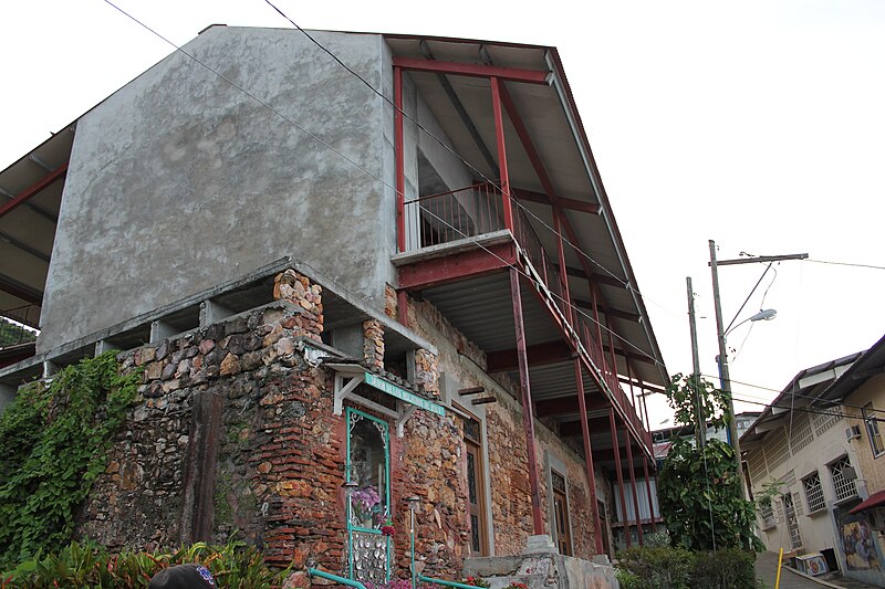 File:Casa Monasterio de Hernando de Luque.JPG