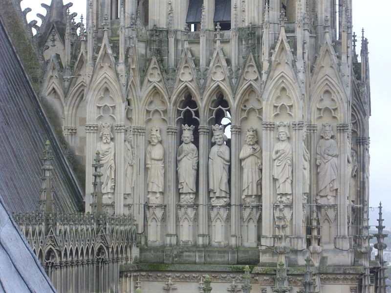 File:Cathédrale ND de Reims - tour nord (7).JPG