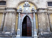 Portale settentrionale della Cattedrale Metropolitana della Santa Vergine Maria Assunta di Palermo.