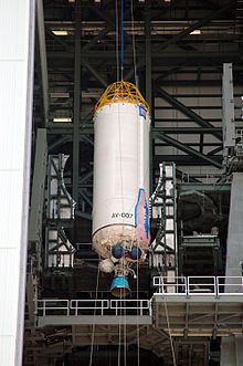 Centaur upper stage of Atlas V rocket.jpg