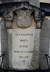 Stèle aux Polonais morts en exil dans les Landes (1831-1913).