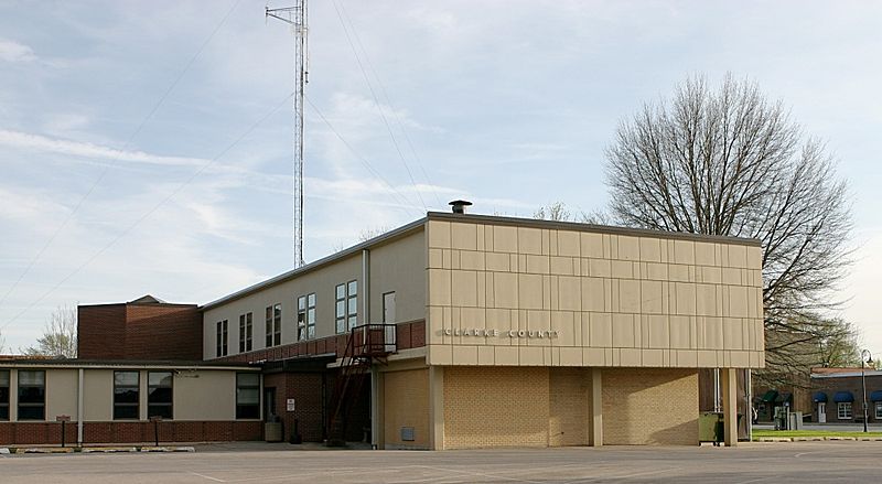 File:Clarke County, Iowa Courthouse.jpg