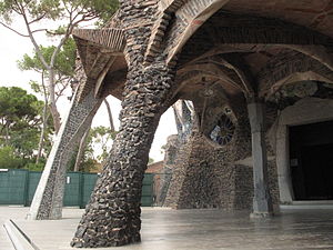 Cripta de la Colonia Güell 028.jpg