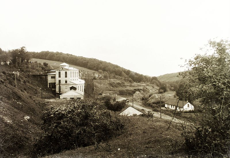 File:Csingervölgy, szénbánya. Fortepan 95482.jpg