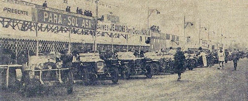 File:Départ des 24 Heures du Mans 1926 - 2.jpg