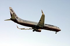 Air Berlin 737-86J short final to RWY 30 València-Manises (LEVC)