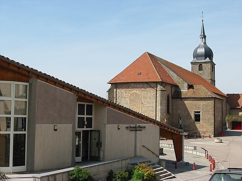 File:Deneuvre 54 musée église.jpg