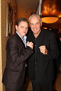 Devin Harjes ve Gerry Cooney (6379758097) .jpg