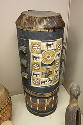 A Kongo drum in the ethnographic collection of the Royal Museum for Central Africa. Drum - Kongo - Royal Museum for Central Africa - DSC05703.JPG