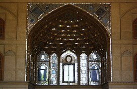 Entrance of Chehel Sotoun Palace, Esfahan (14171084559).jpg