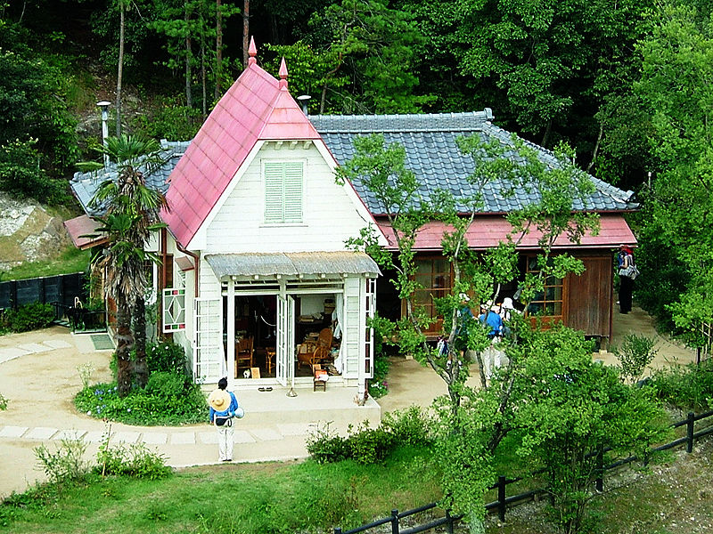 File:Expo 2005 of Satsuki and Mei’s House 02.jpg