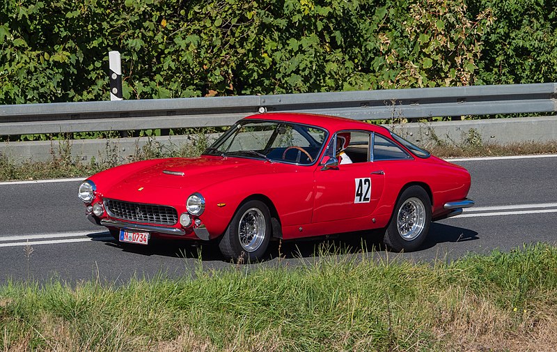 File:Ferrari Lusso 1963 Würgau-20190922-RM-114445.jpg