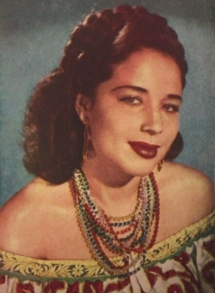 File:Flor Silvestre on the cover of Melodías mexicanas.jpg