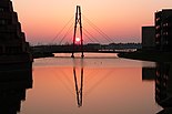 Pasarela en Houten con puesta de sol y bonitos reflejos en el agua con muchos pájaros - panoramio.jpg