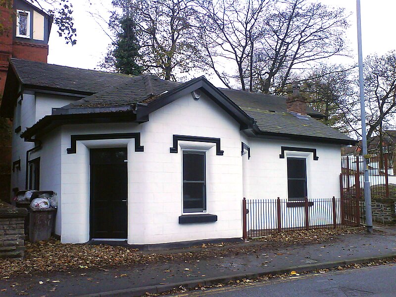 File:Former Toll House - Kersal.jpg