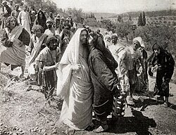 From the Manger to the Cross (1912) - 2.jpg