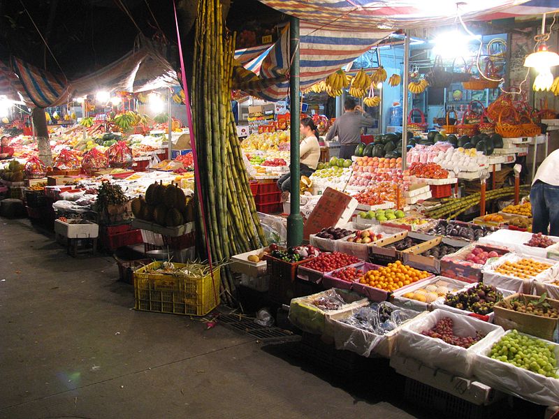 File:Fruit Market in Zhongshan -01.jpg