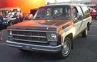 gmc suburban sierra classic