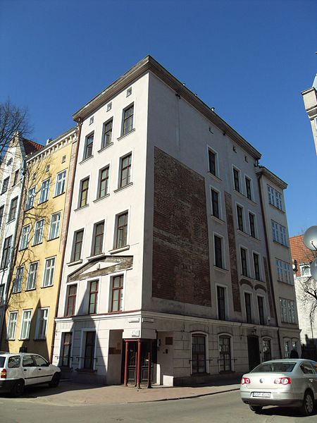 File:Gdańsk ulica Świętojańska 47–48.JPG