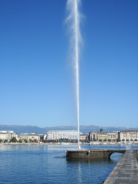 File:Geneva Jet d'Eau.JPG