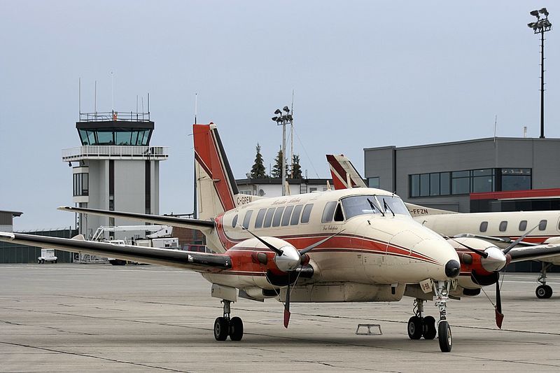 File:Greater Sudbury Airport (5706798423).jpg