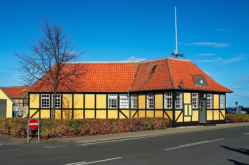 File:Hafenamt Ærøskøbing 01 THWZ.jpg